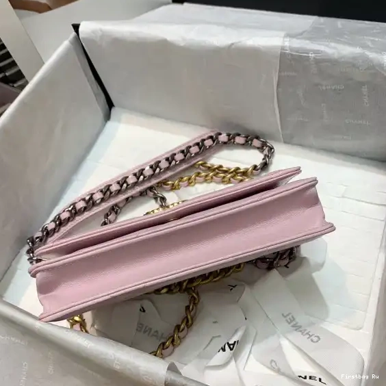 Firstbag Ru CHAIN ON WALLET CHANEL19 0706